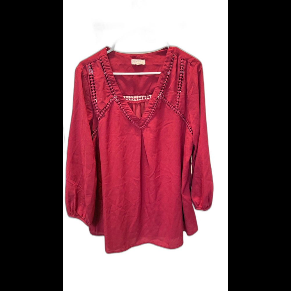 Adiva NWOT Beautiful blouse XL